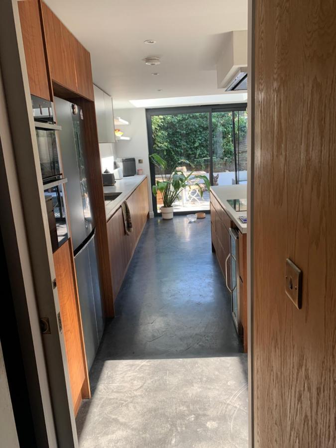 Jkhomestay London Eksteriør billede